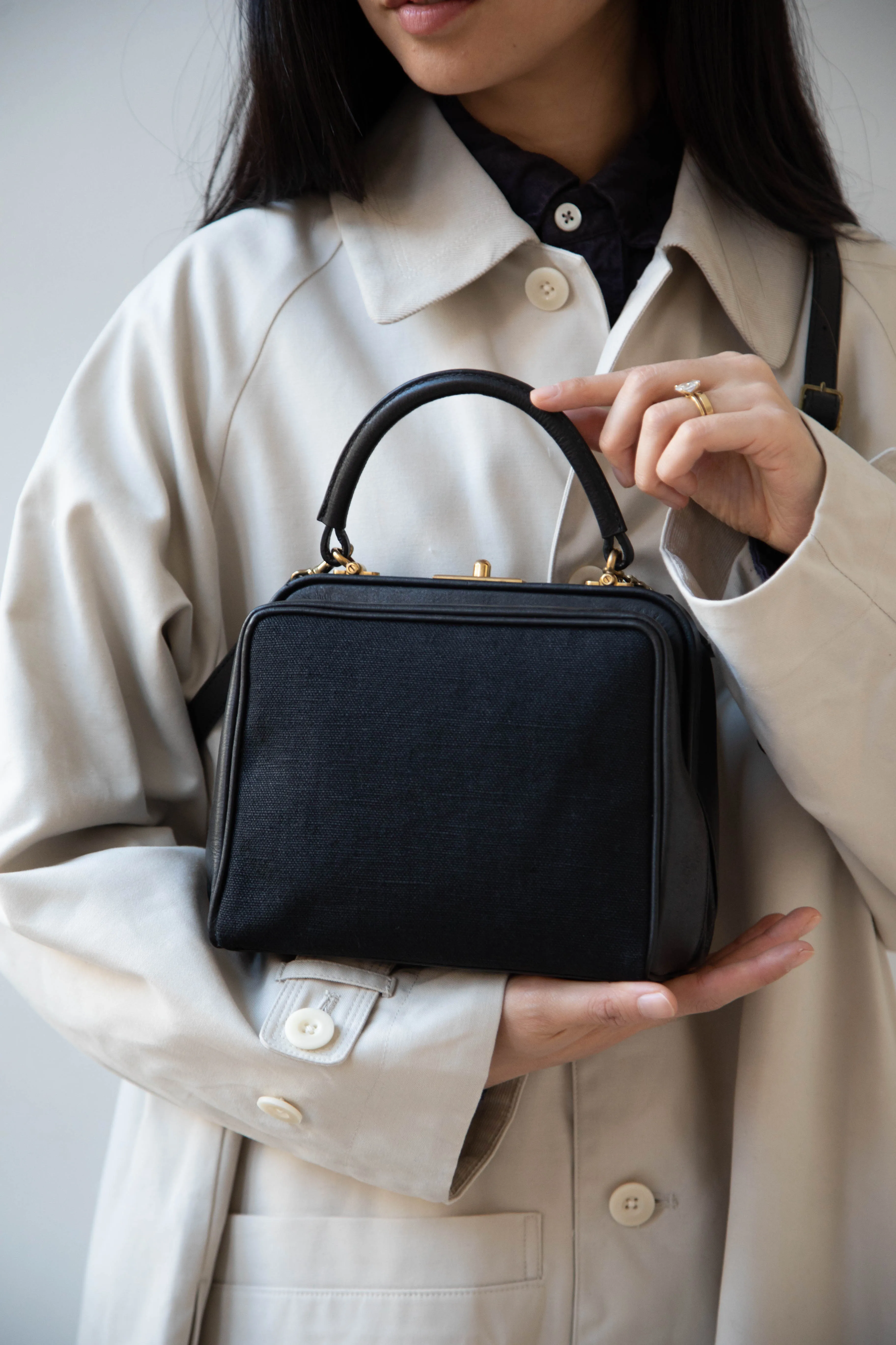 Arts & Science | Box Doctor Bag in Black Leather & Linen