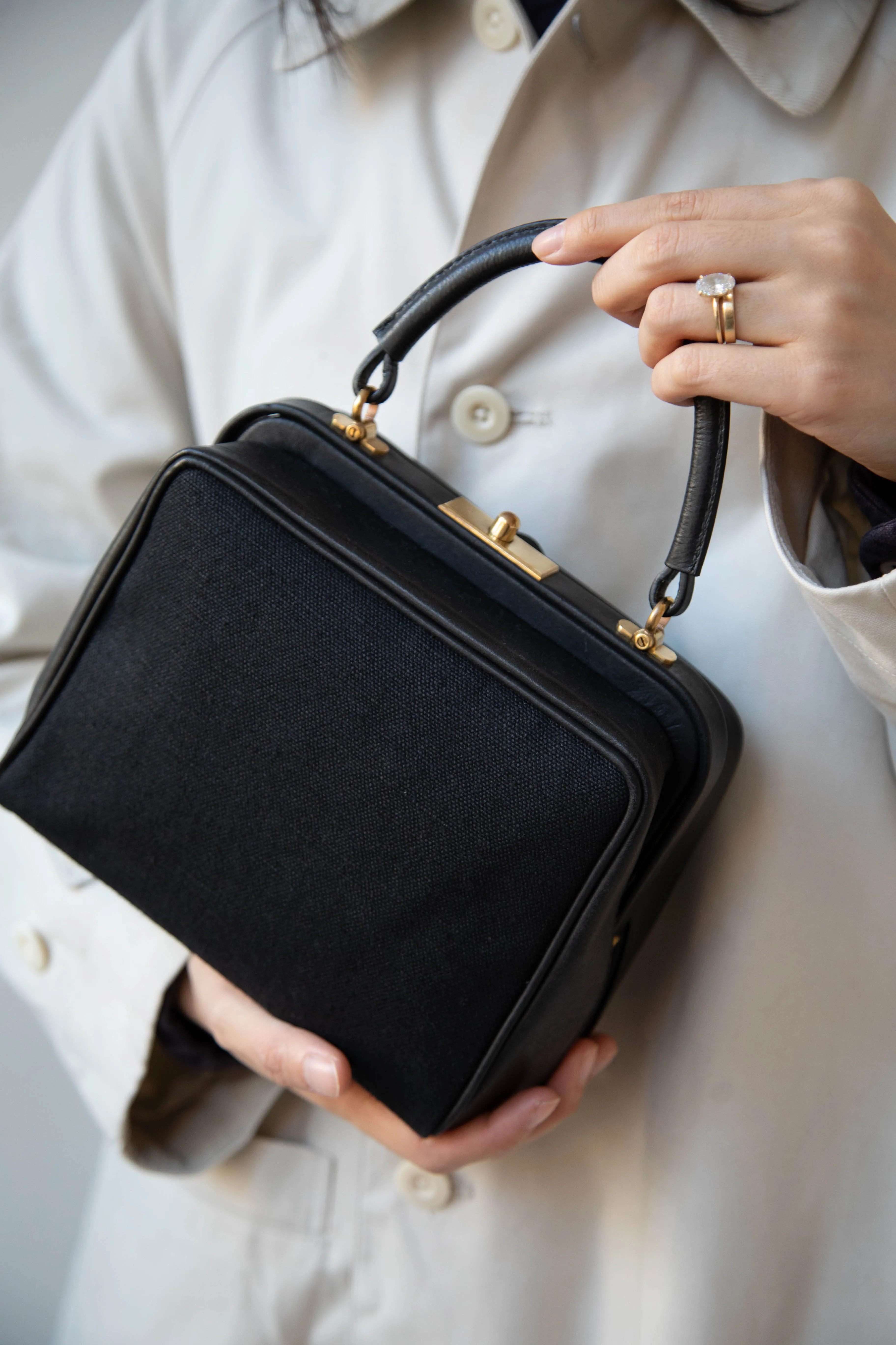Arts & Science | Box Doctor Bag in Black Leather & Linen