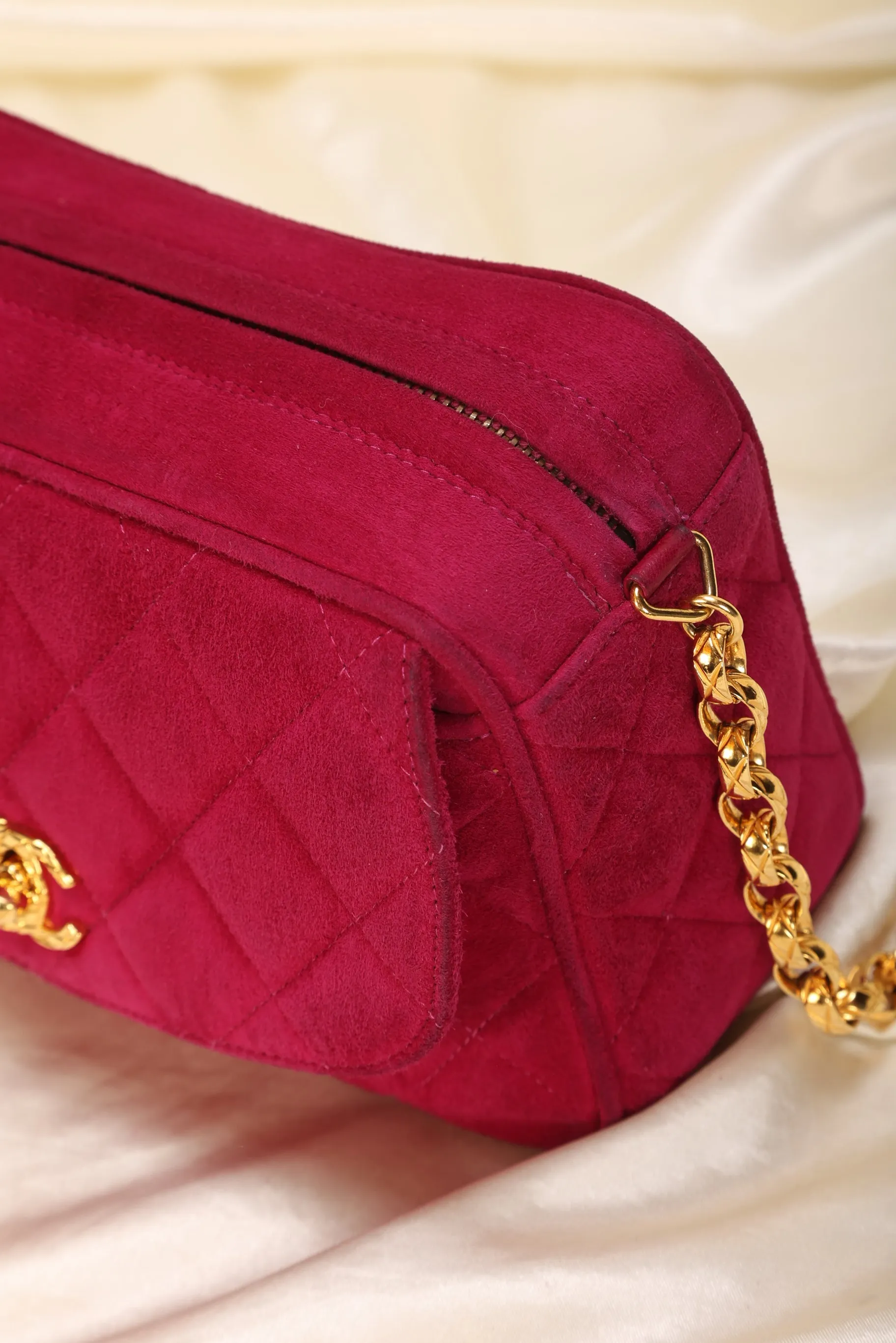 CL Suede Bijoux Chain Camera Bag