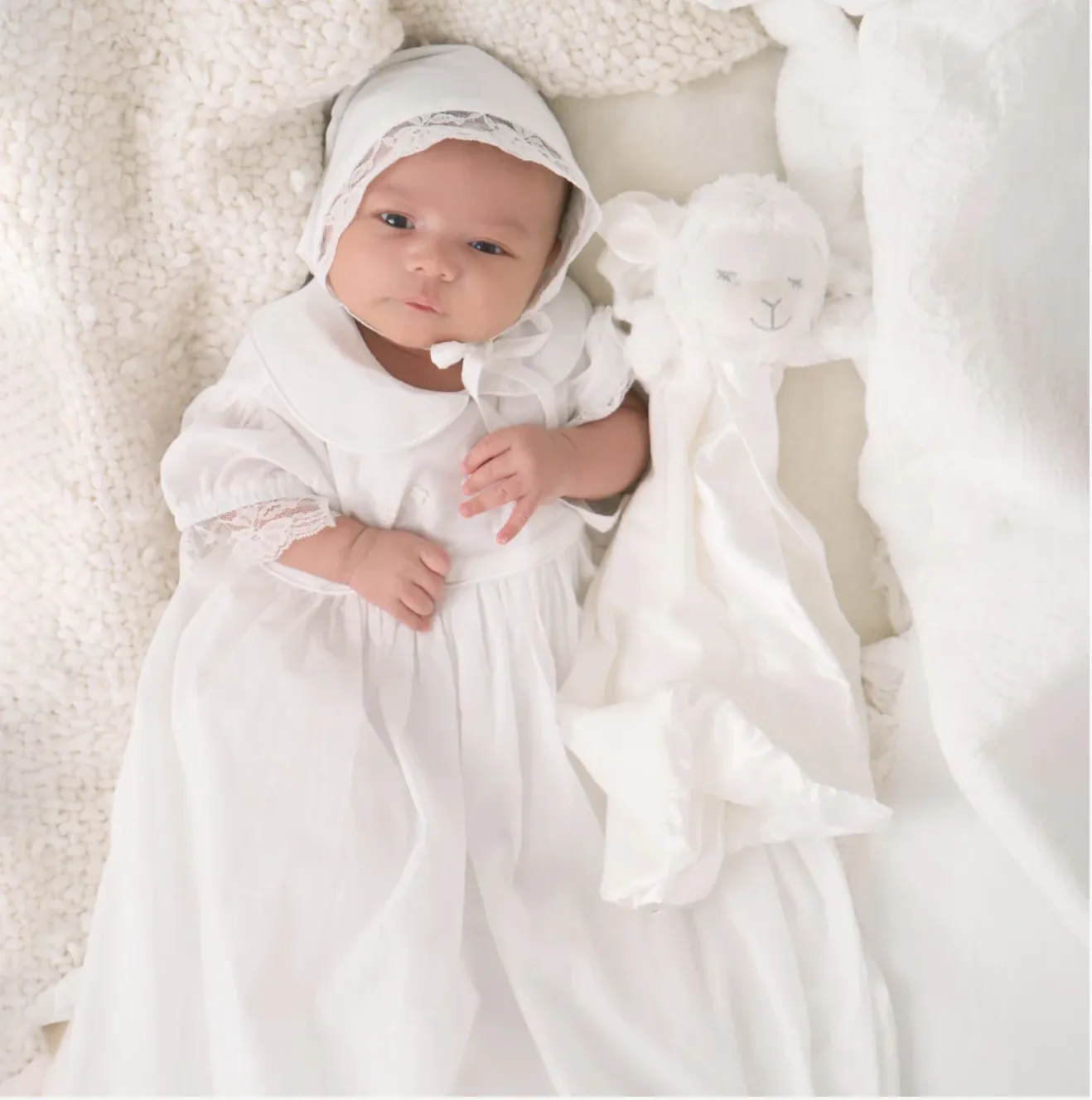 Girls' Gown & Bonnet Christening Set in White (0-12M)