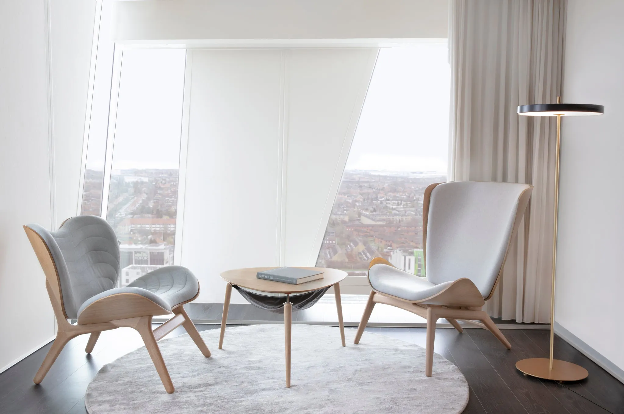 HANG OUT Coffee Table