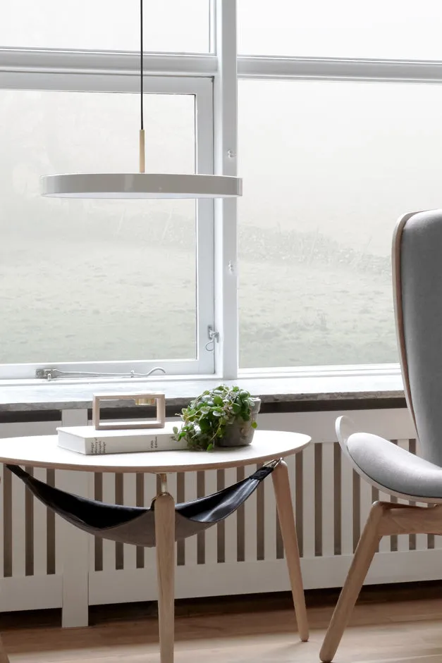 HANG OUT Coffee Table