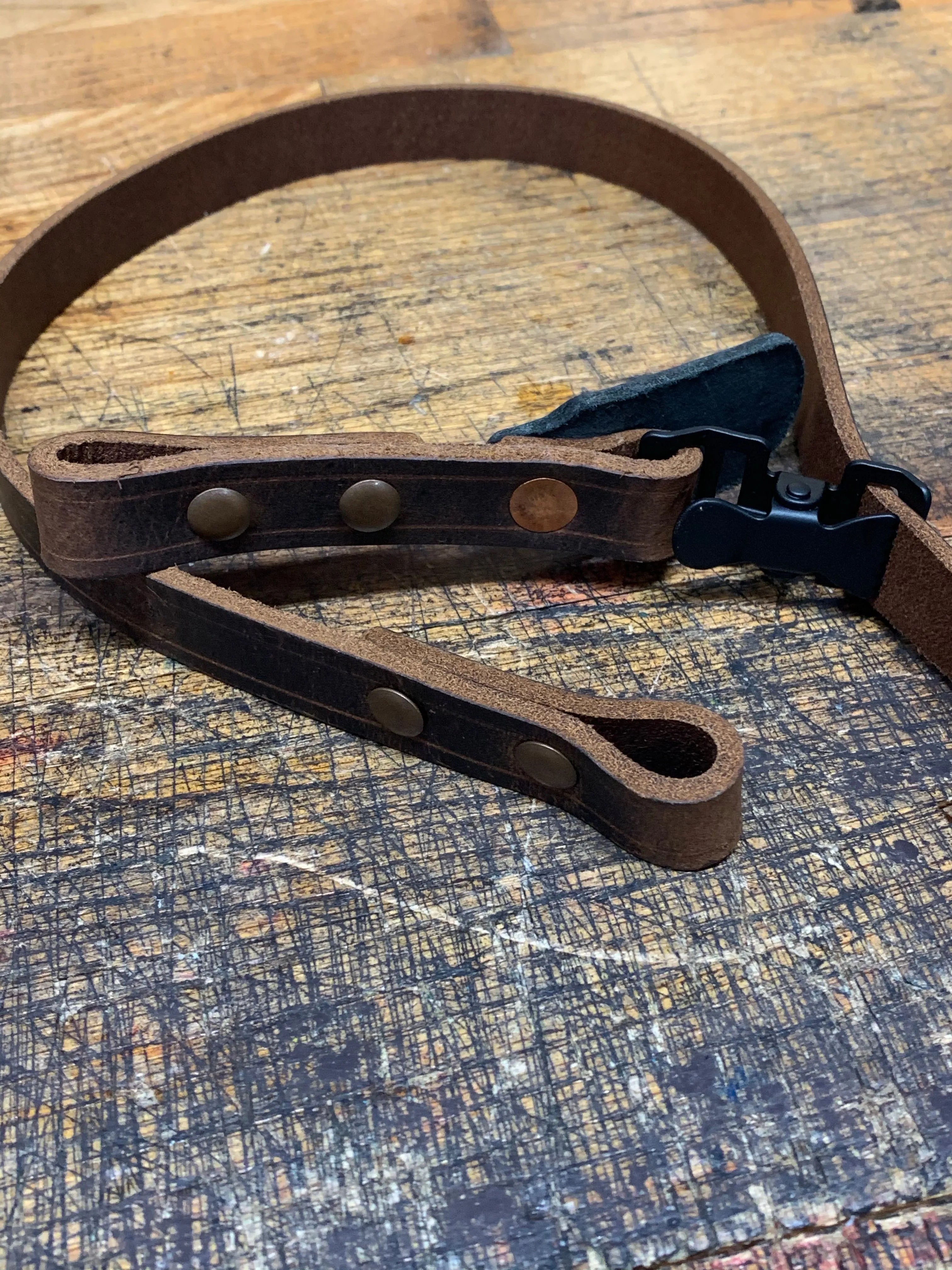Leather Helmet Chin Strap / Buffalo Brown / SCREWS
