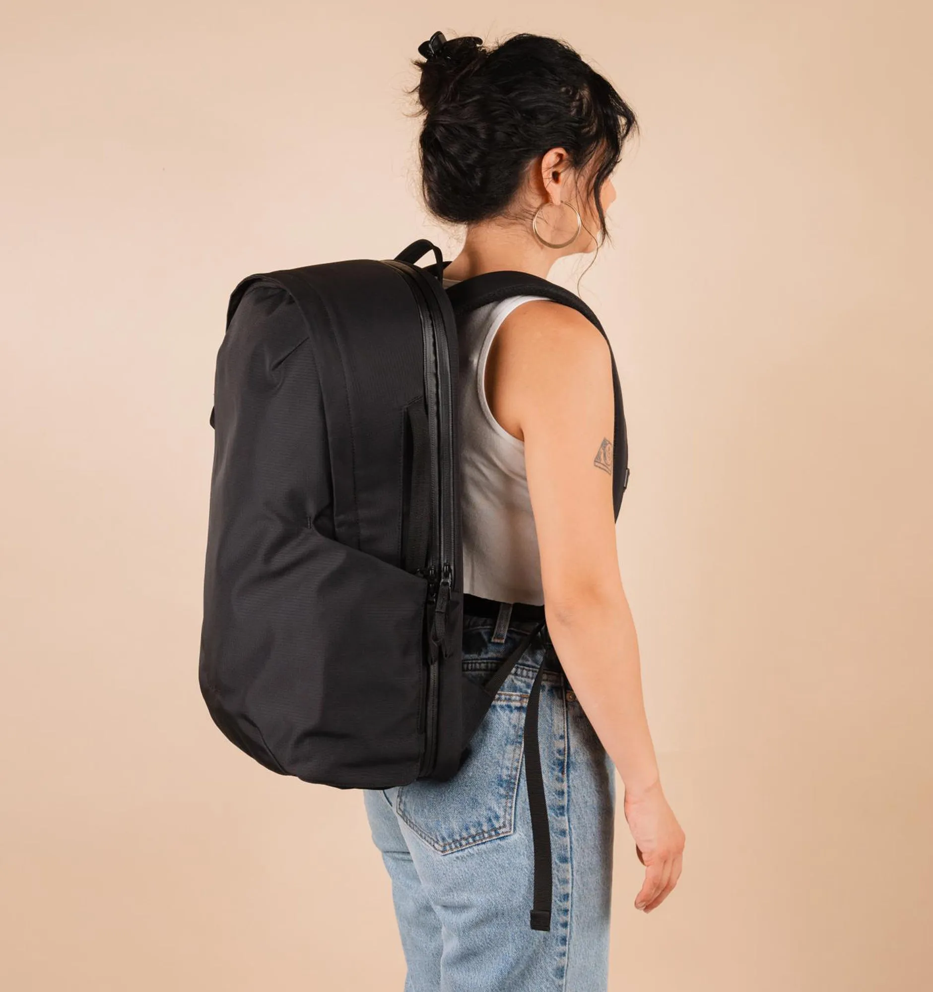 Moment Everything Backpack 28L