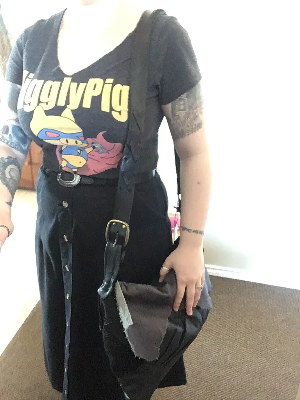 Square Black Pleats and Spiders