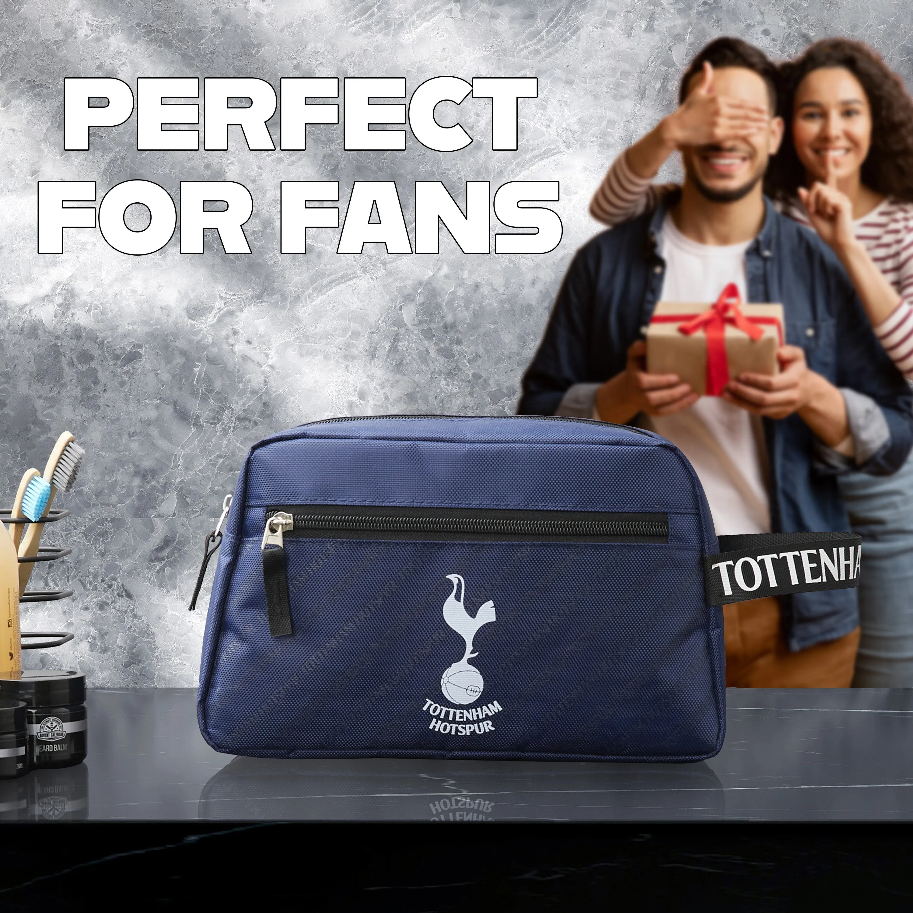 Tottenham Hotspur F.C. Toiletry Bags for Men, Hanging Wash Bag with Zipped Pocket