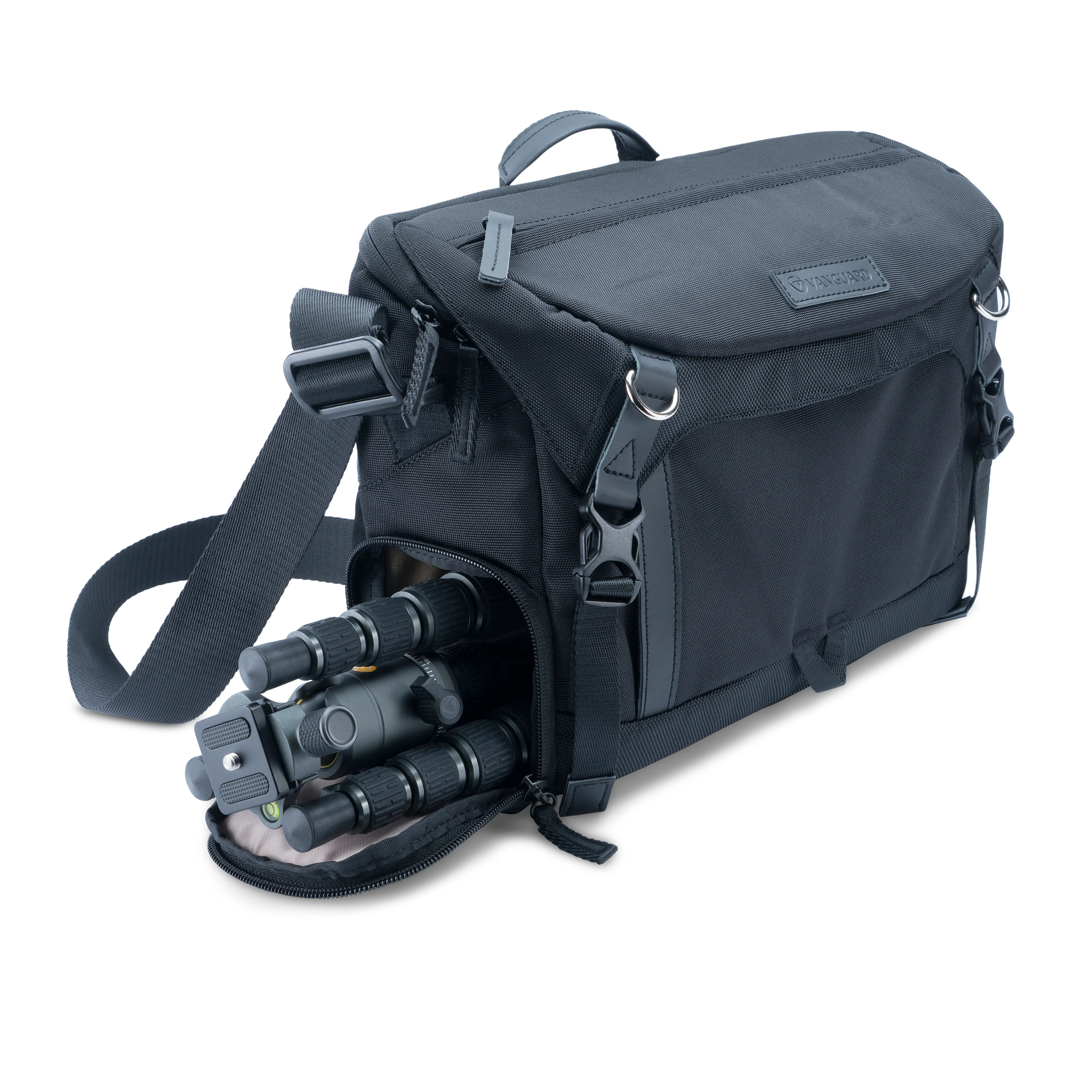 VEO 3GO 235CB Carbon Travel Tripod and VEO GO 34M Black Shoulder Bag